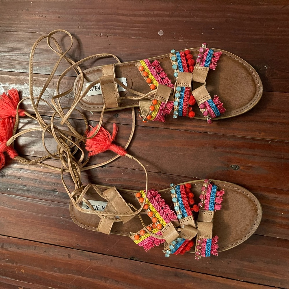 Steve Madden Tie Up Sandals